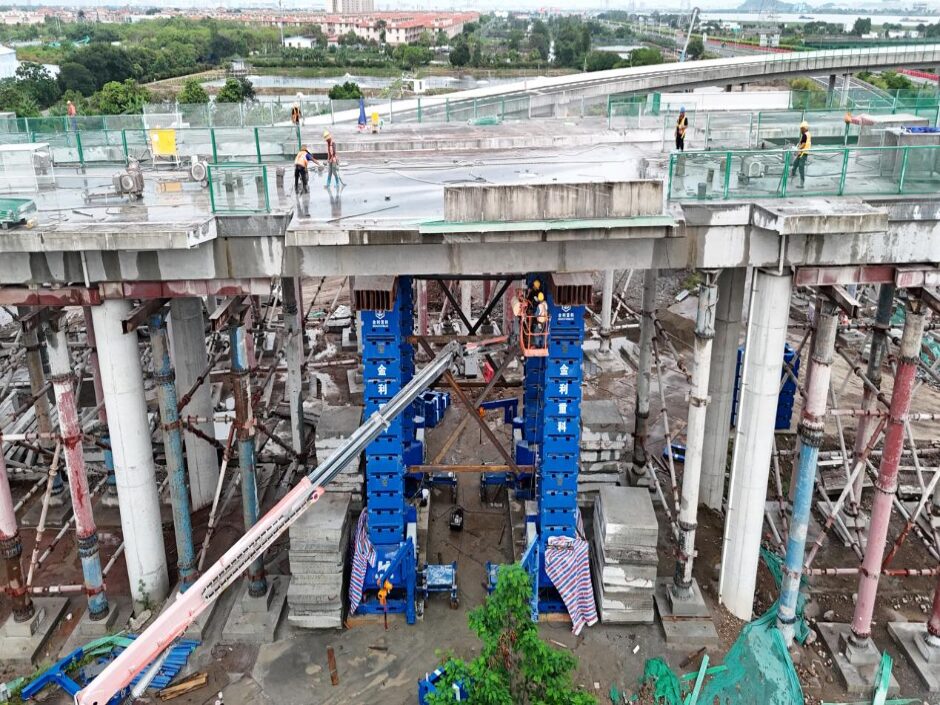 Hydraulic Modular Jack-Up System - 网站图片2_resized