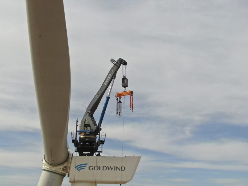 JLLT Self-Hoisting Crane - default